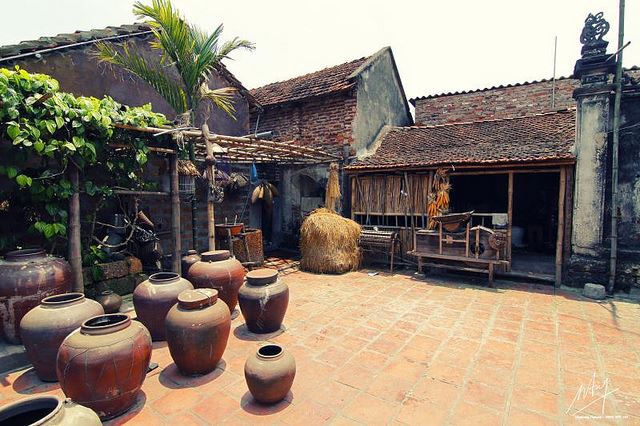 DUONG LAM ANCIENT HOUSE
