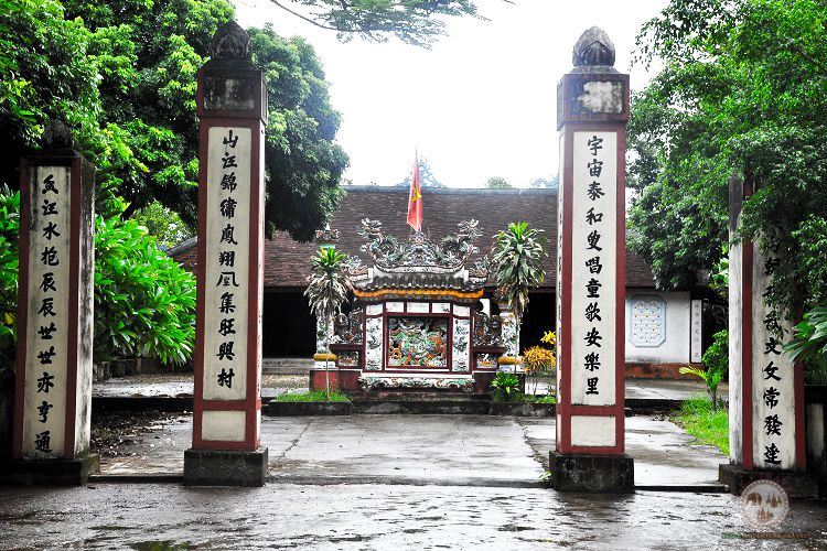 temple in thuy bieu